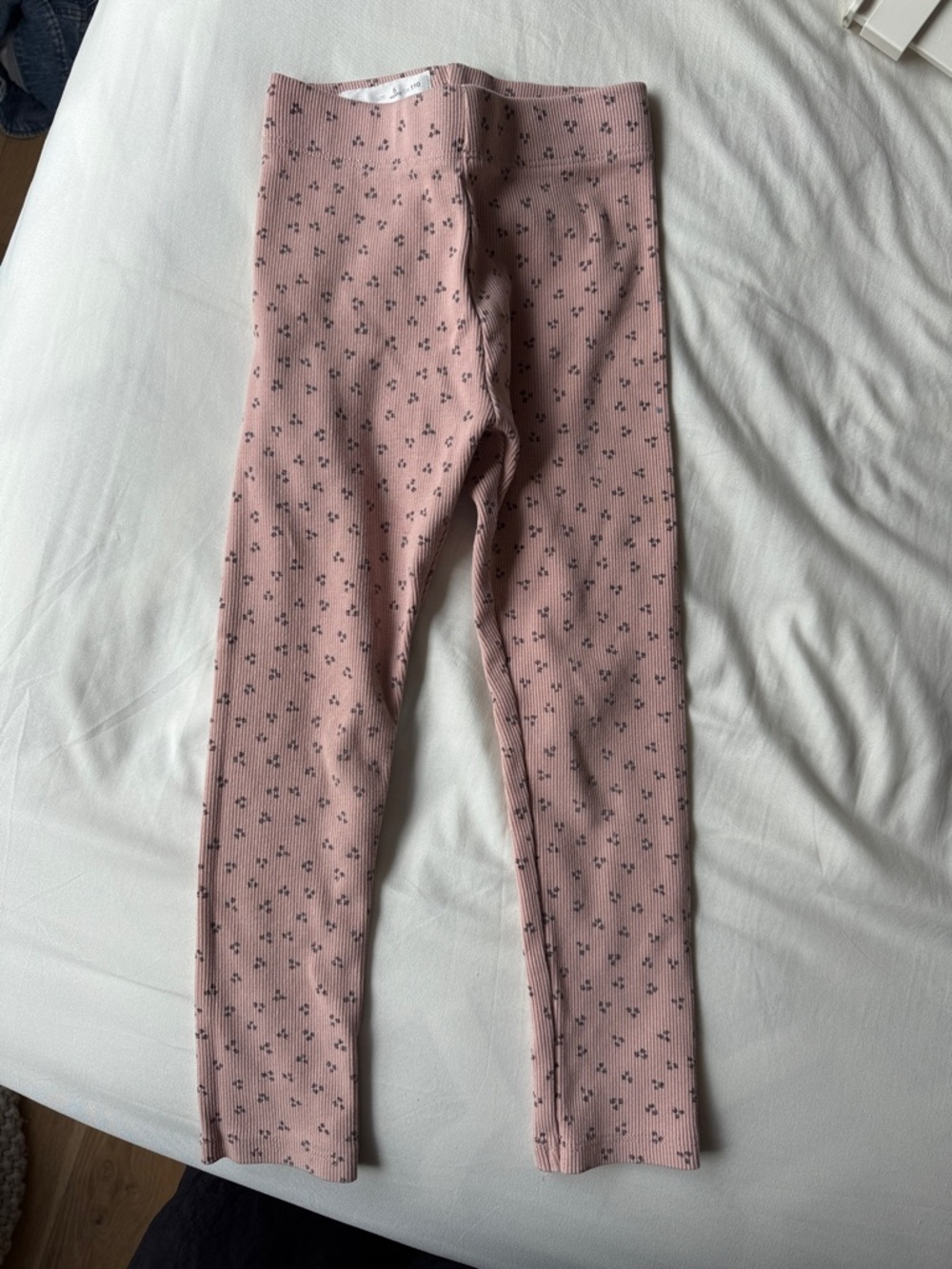 Zara Dusty Pink Ribbed Floral Leggings